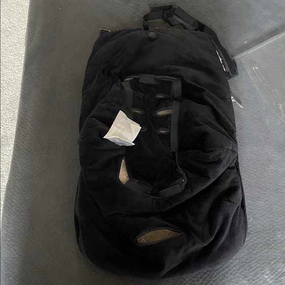 JJ Cole Black Bundleme Infant Cover - Picture 3 of 5